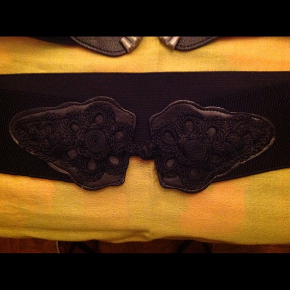 🎁PRICE✂️ HOLIDAY PRICE DROP🎅🏽EVERYTHING MUST GO - Picture 3 of 3