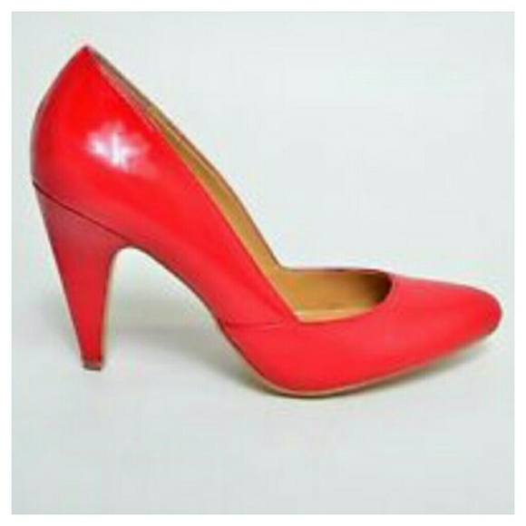 Cynthia Rowley Shoes - Cynthia Rowley Aspen Leather Heels, 8M