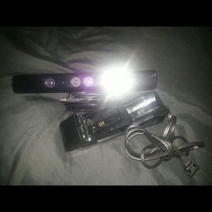 Xbox 360 camera & charger