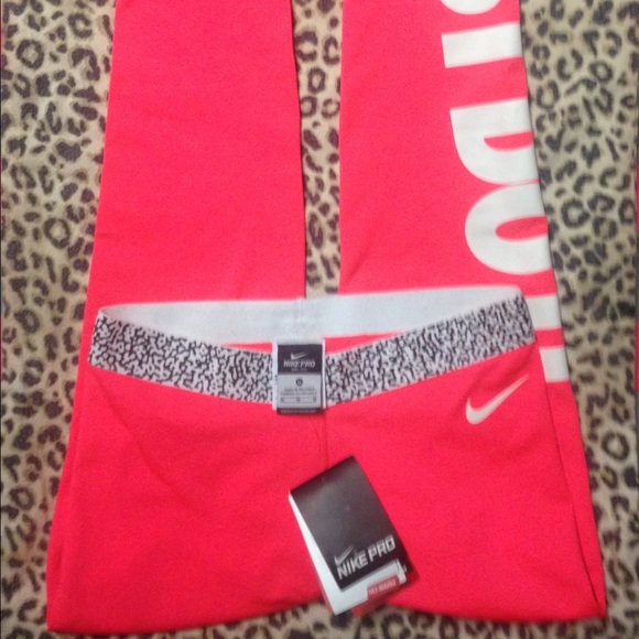 NWT🍒"JUST DO IT"🍒NIKE PANTS