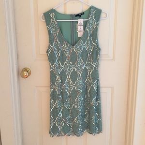 TFNC London Party Dress (green)