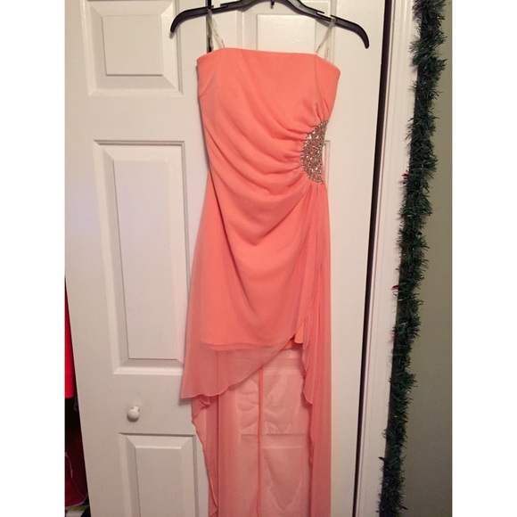 Peach Formal/Prom Dress - Picture 1 of 3
