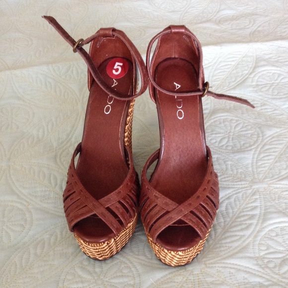 Aldo's platforms...Sexy!