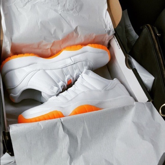 Jordan 11s