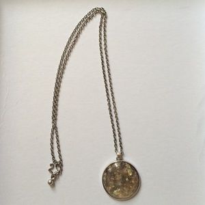 Jewelmint Necklace