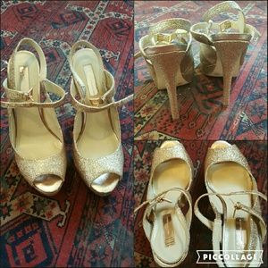 MUST GO Gold sparkly heels