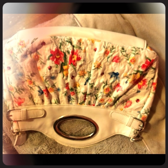 SOLD Floral clutch