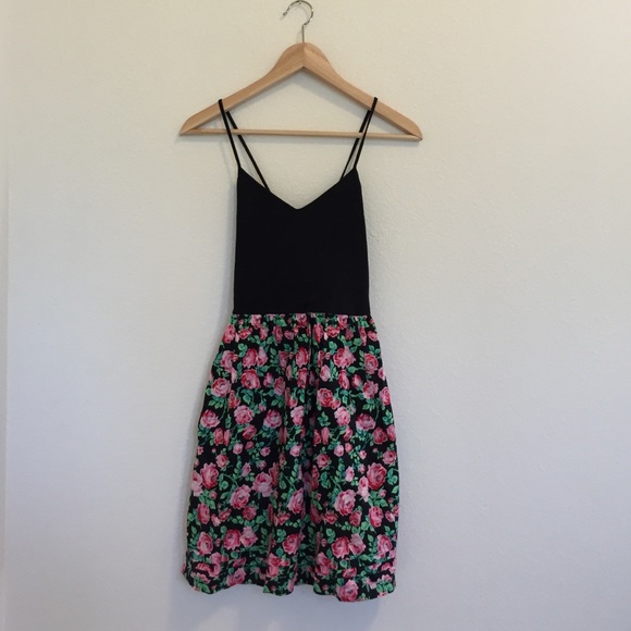 PINK Victoria's Secret Dresses & Skirts - VS pink sundress