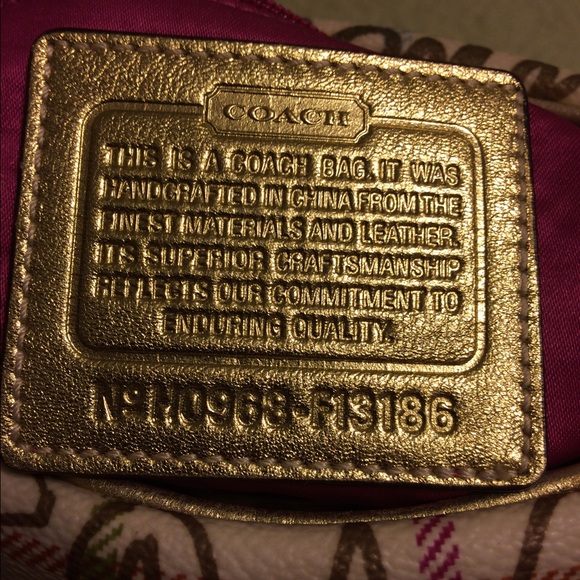 Authentic Coach - Picture 2 of 3