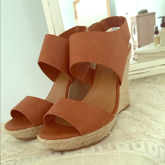 Shoes - Breckelle's tan Espadrilles