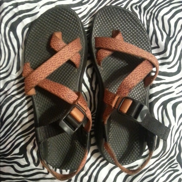 Thick sole chacos