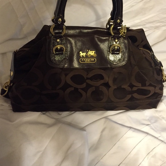 Brown coach bag! - Picture 1 of 4