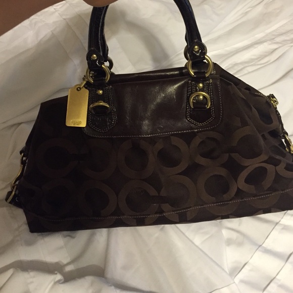 Brown coach bag! - Picture 2 of 4