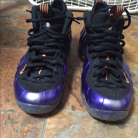 Nike Phoenix Foamposites Sz. 9.5 - Picture 2 of 3
