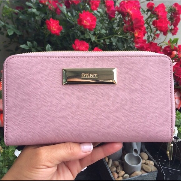 🔴🔴SOLD IN BUNDLE🔴🔴 - Picture 2 of 4