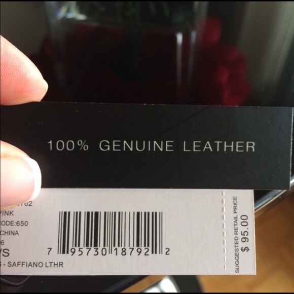 🔴🔴SOLD IN BUNDLE🔴🔴 - Picture 4 of 4