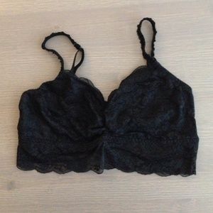 NWOT Victoria's Secret Lace Bra