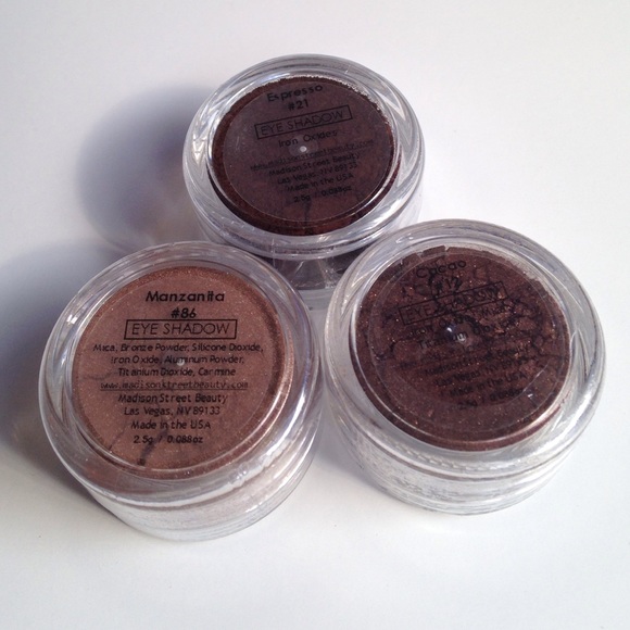 ⚠️ S O L D ⚠️ Mineral Makeup Bundle