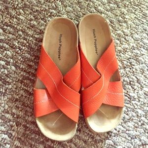 Gently used hush puppies shoes