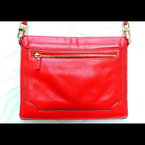 ❌SOLD Tory Burch Crossbody Convertible Clutch❌ - Picture 3 of 4