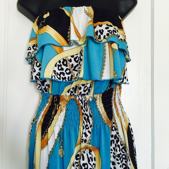 Designer L👀k Beach Cover Up - Picture 2 of 4