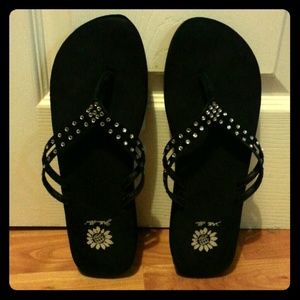 Black rhinestone Flip Flops