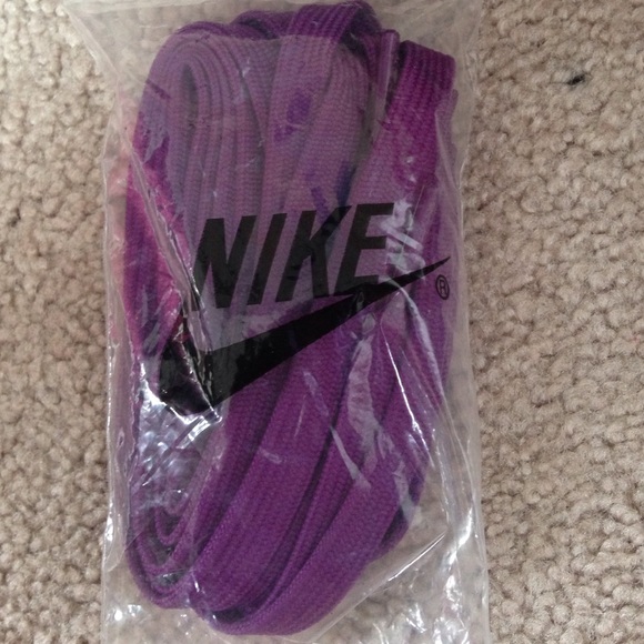 Nike laces