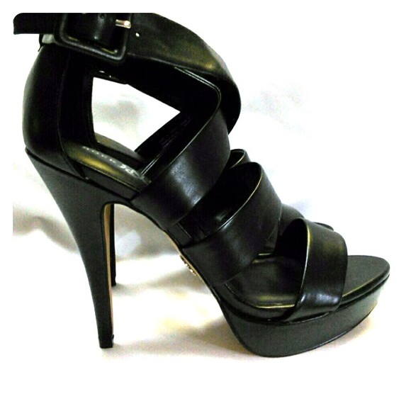 CLEANING OUT MY CLOSET! Brand New Never Worn!