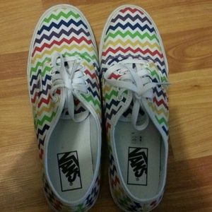 Cheveron print vans