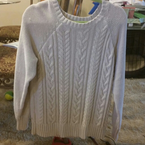 Beige Old Navy cable knit sweater size XL