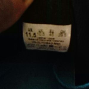 Vans low top men's shoes