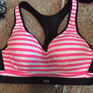 Victoria's Secret sports bra. 36 C