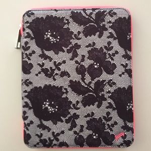 Juicy couture iPad 2 cover