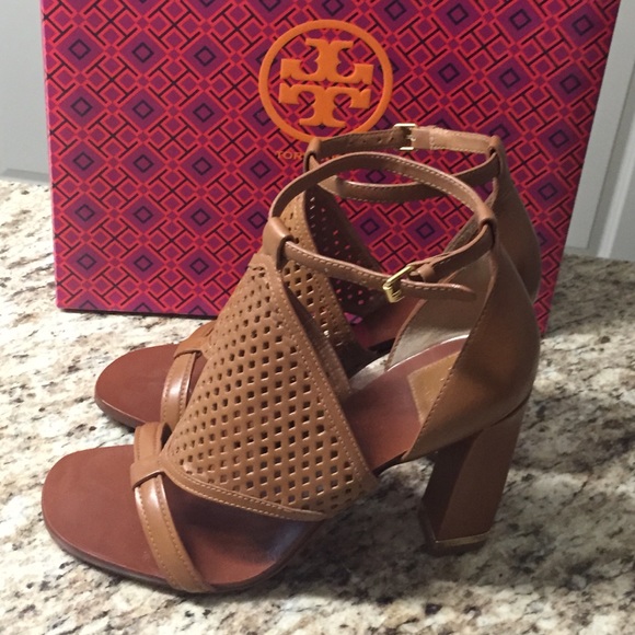 Authentic Tory Burch "Doris" Sandal - Picture 1 of 4
