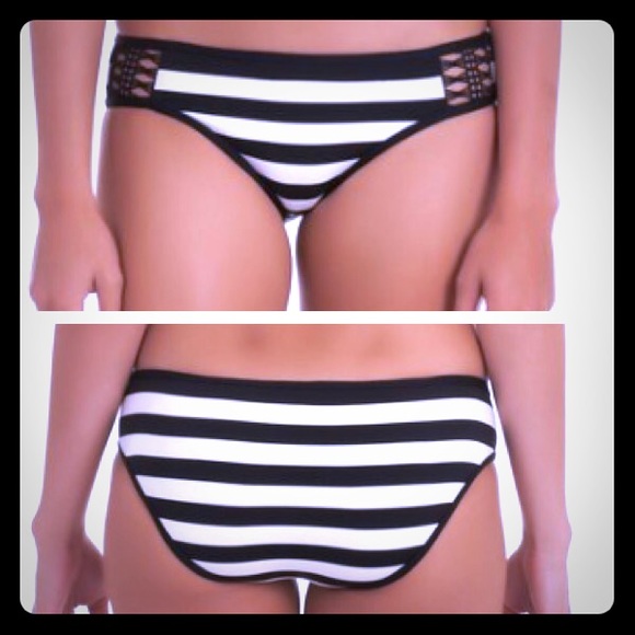 ☀️👙Ella Moss Cabana Retro Bikini Bottom👙☀️