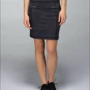 Lululemon rocket skirt