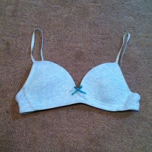 Girls wireless 32a bra