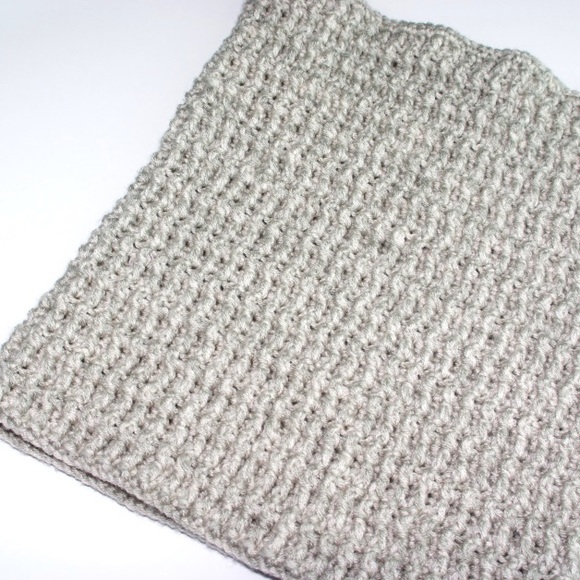 Handmade scarf by snuud in the ribbed stitch - Picture 2 of 4