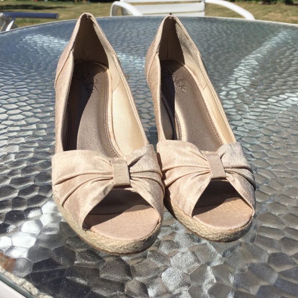 Beige shoes