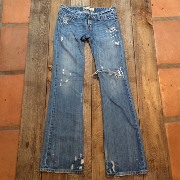 BKE STELLA DISTRESSED JEANS 26x33 1/2