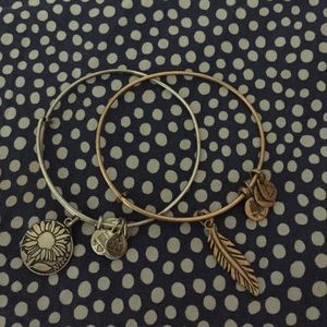 Alex & Ani bundle