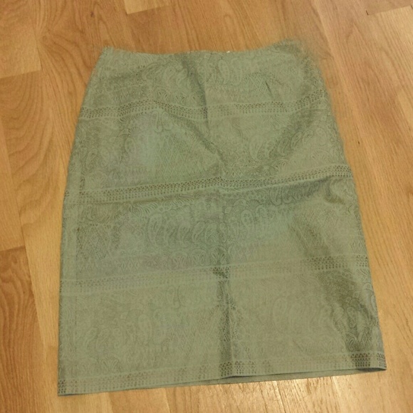 Pencil skirt