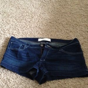 Like new Abercrombie & Fitch denim shorts