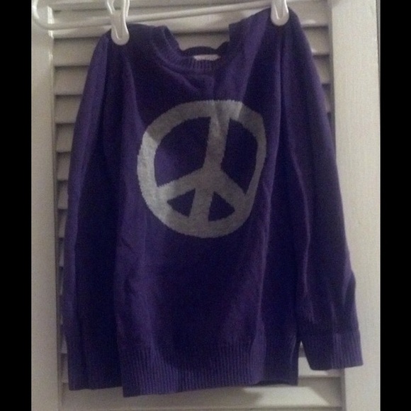 1989 Place peace sign sweater