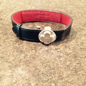 🐾NOT FOR SALE🐾Sharing!Louis Vuitton Bracelet