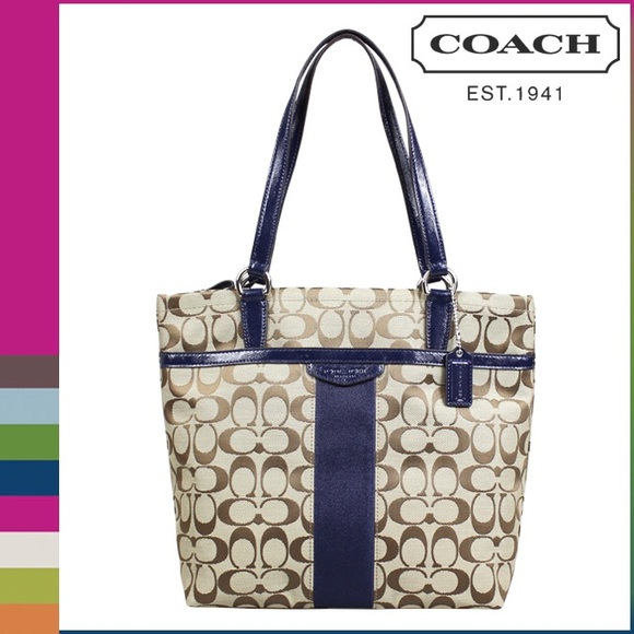Navy/khaki Coach bag