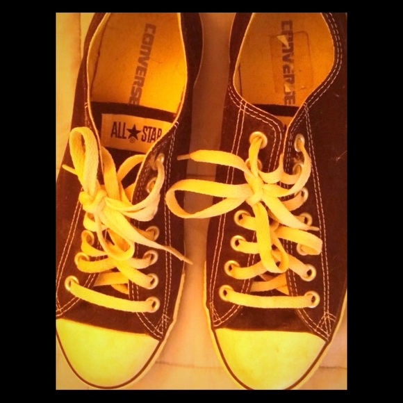 Black Converse Chucks