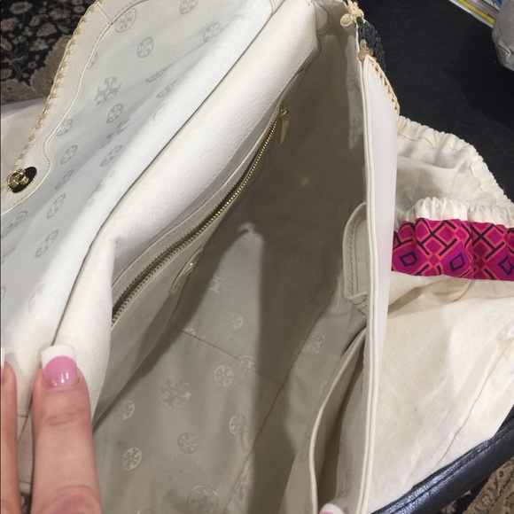 🔴SOLD 🔴Tory Burch leather handbag - Picture 4 of 4