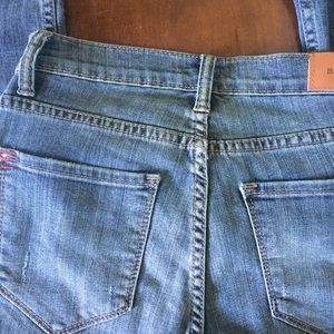 Urban Outfitters Jeans - BDG High/Mid Rise Cigarette Ankle Jeans Urban Outfitters Jeans - BDG High/Mid Rise Cigarette Ankle Jeans