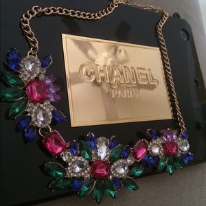 Statement multicolor necklace